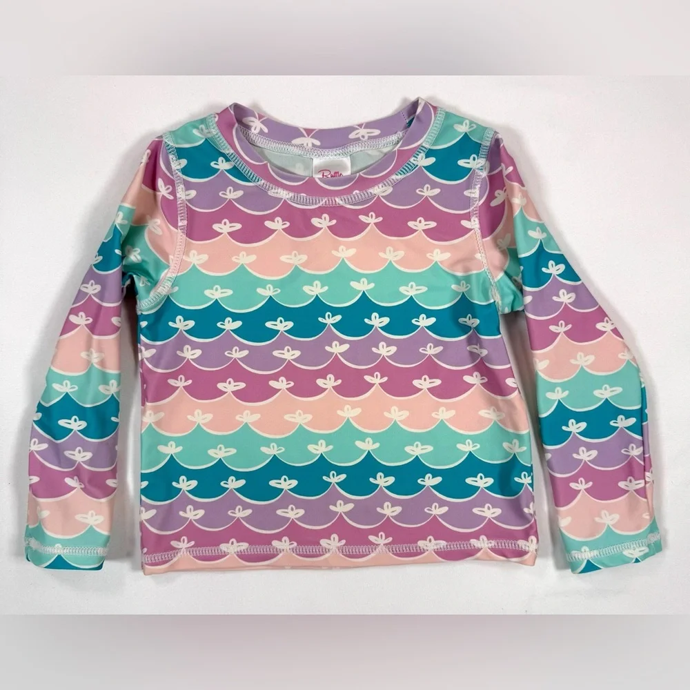 RUFFLE BUTTS Toddler Girls' Mermaid Scale Long Sleeve Swim‎ Rash Guard Size 2T
